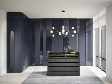 Plissé sliding wardrobe by Novamobili