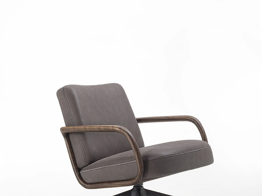 Cuna Lounge Low Armchair by Porada