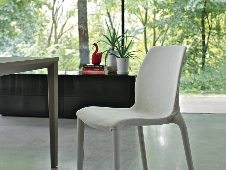 Hidra chair in fabric by Bontempi