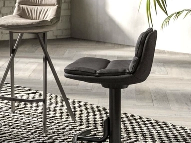 Morfeo stool by Ozzio