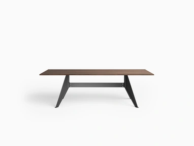 Cast Table by Desalto