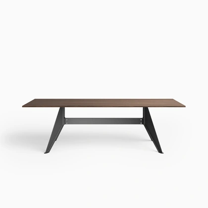 Cast Table by Desalto