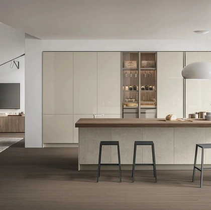Modern Kitchen with Aliant 02 Island by Stosa