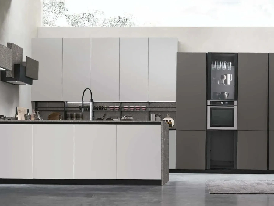 Modern Kitchen with Metropolis 13 Island by Stosa