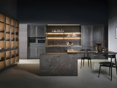 Design kitchen with Filò Project 1 island in Oxidized Fusion lacquer by Euromobil