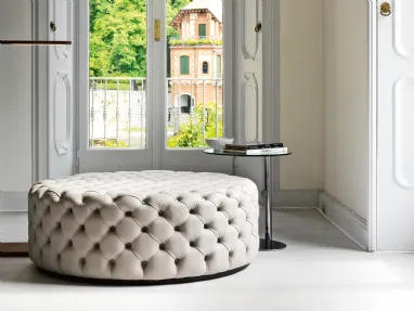 Leather pouf Alcide by Porada