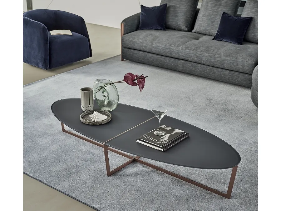 Cross oval coffee table by Bontempi.