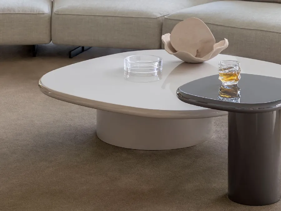 Homan side tables in glossy lacquered finish by Desirée