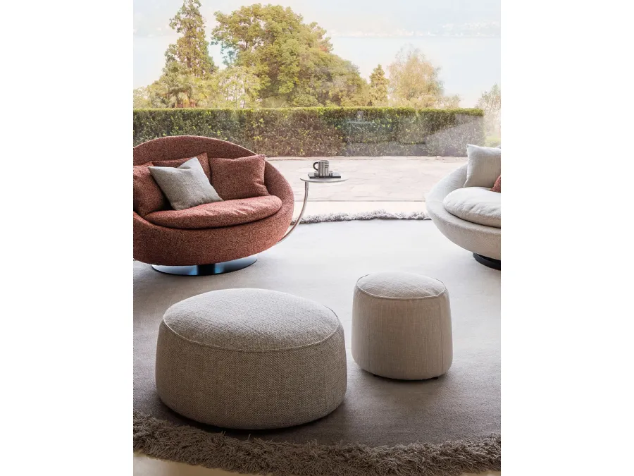 Pouf Pond with padded fabric by Desirèe