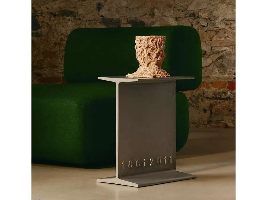 Italian lacquered metal coffee table by Desalto.