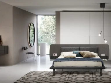 Matisse bed with Novamobili headboard.