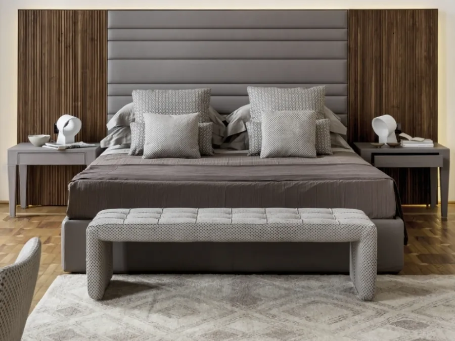 Paride bed by Porada