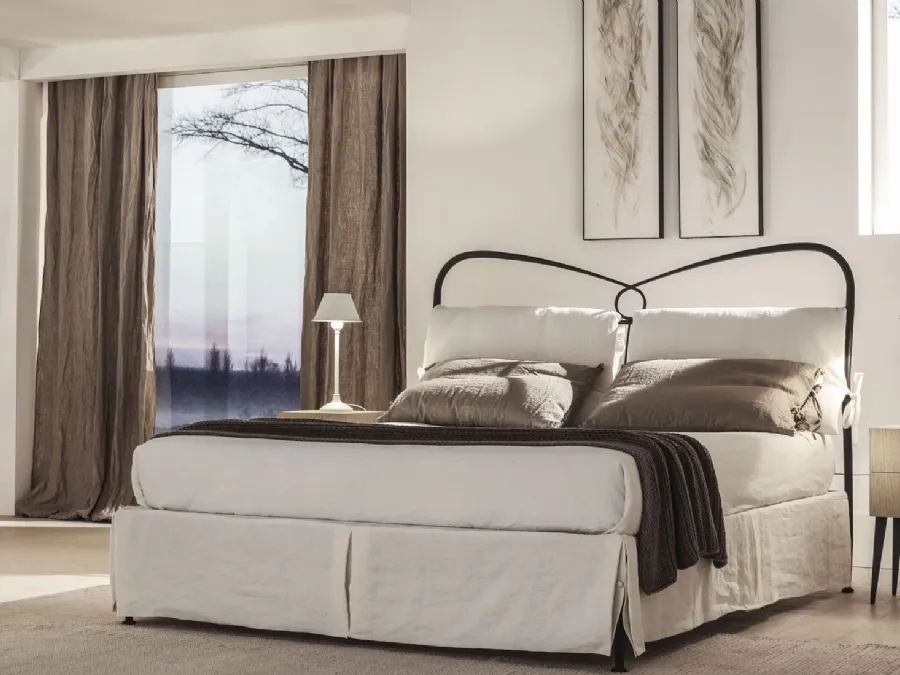 Cantori wooden City bedside table