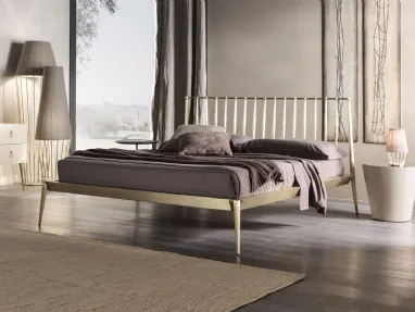 Conico bedside table in leather by Cantori