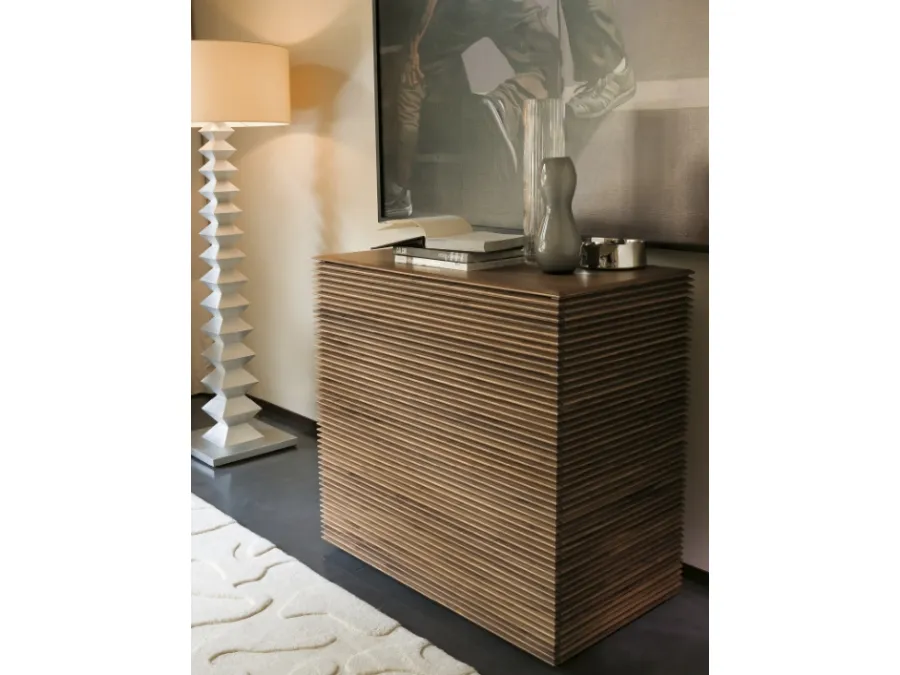 Porada's Riga chest of drawers.