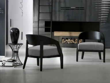 Alba armchair by Porada