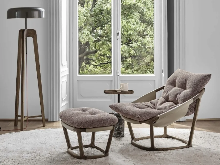 Amarantha armchair by Porada