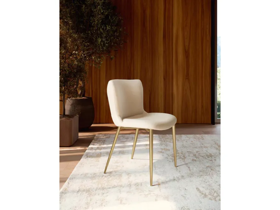 Ariel upholstered chair by Bontempi