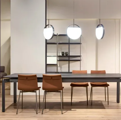 Cantori's Circe leather chair.