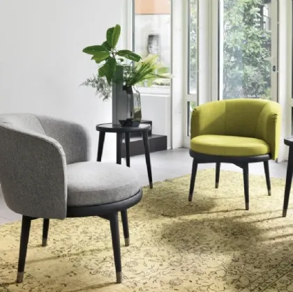 Daphne armchair by Porada