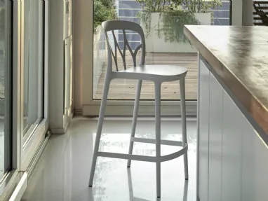 Galaxy stool in polypropylene by Bontempi