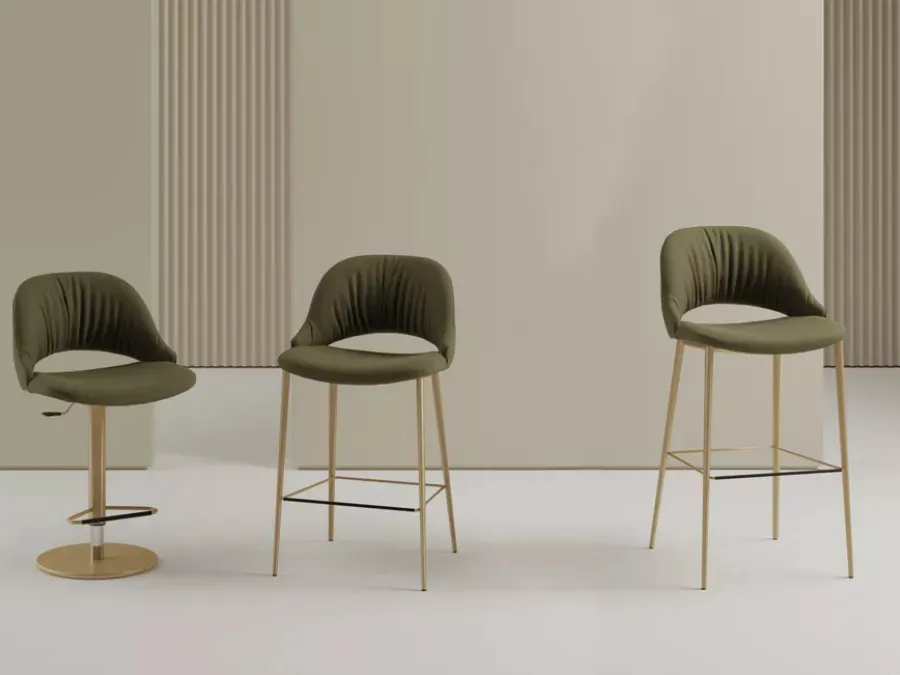 Nova stool in padded fabric by Bontempi