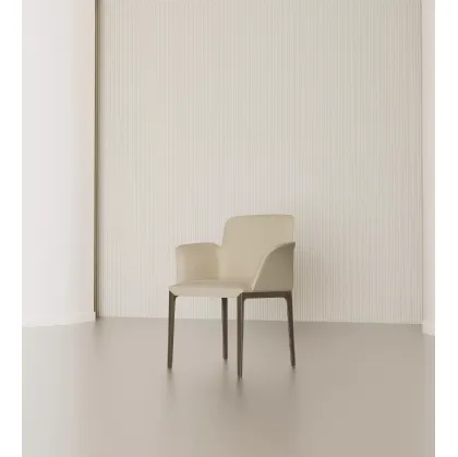 Armchair Opera in leather by Bontempi.