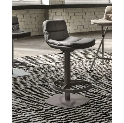 Padded stool Marlon by Ozzio