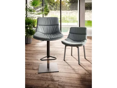 Leather stool Noa by Ozzio