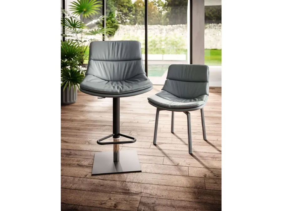 Leather stool Noa by Ozzio