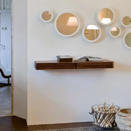 Lineas entrance furniture by Porada