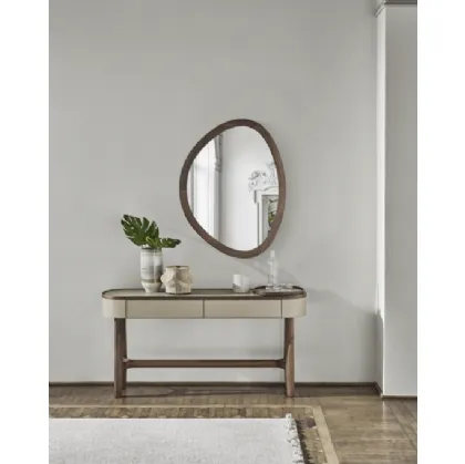 Entrance mobile Rami Console in wood covered in leather by Porada.