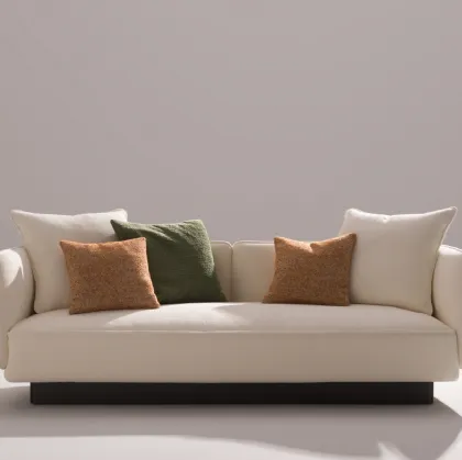 Homan Small linear sofa by Desirée