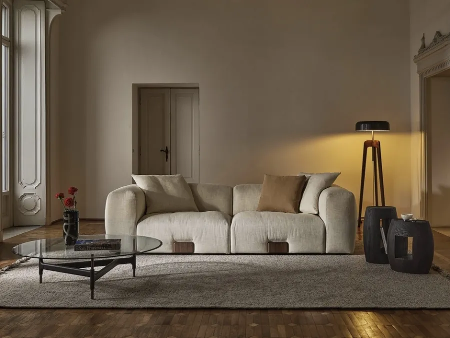 Linear sofa Koji by Porada
