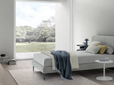 Benny fabric bed by V&Nice.