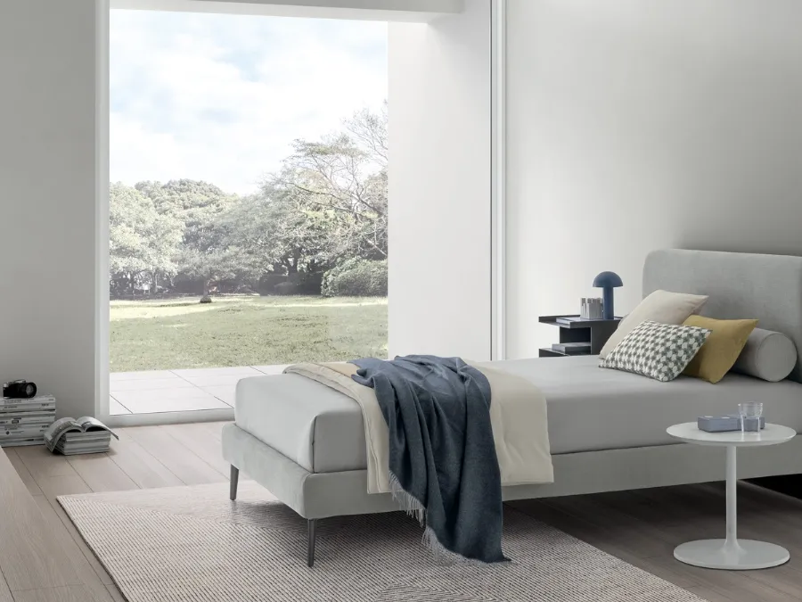 Benny fabric bed by V&Nice.