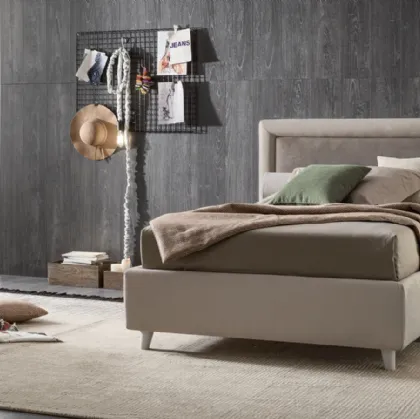 Chloe padded bed by V&Nice.