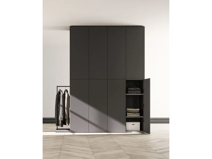 Alterna SM2018 hinged wardrobe by Zalf.