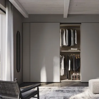 Design wardrobe with sliding door Line by Fimar.