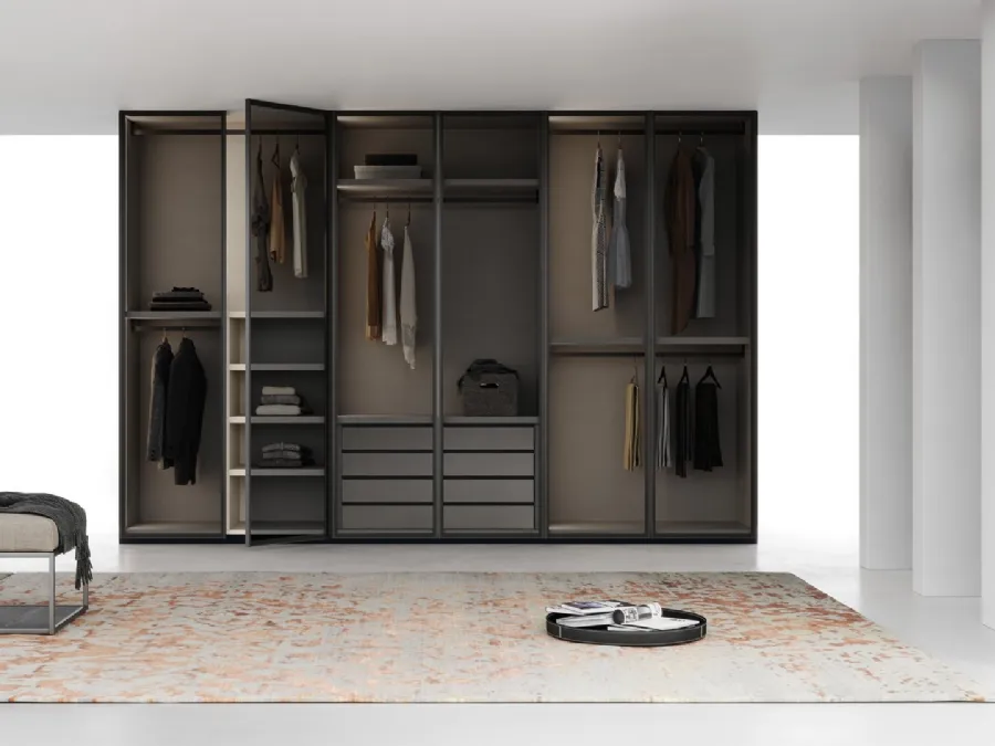 Wardrobe with swing glass door with aluminum profile Linear by Fimar.