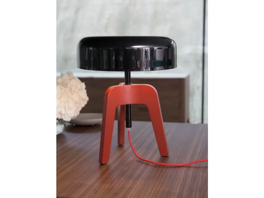 Lacquered wooden table lamp Pileo by Porada