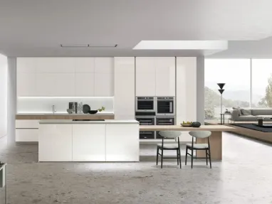 Modern kitchen with Aliant 02 island by Stosa