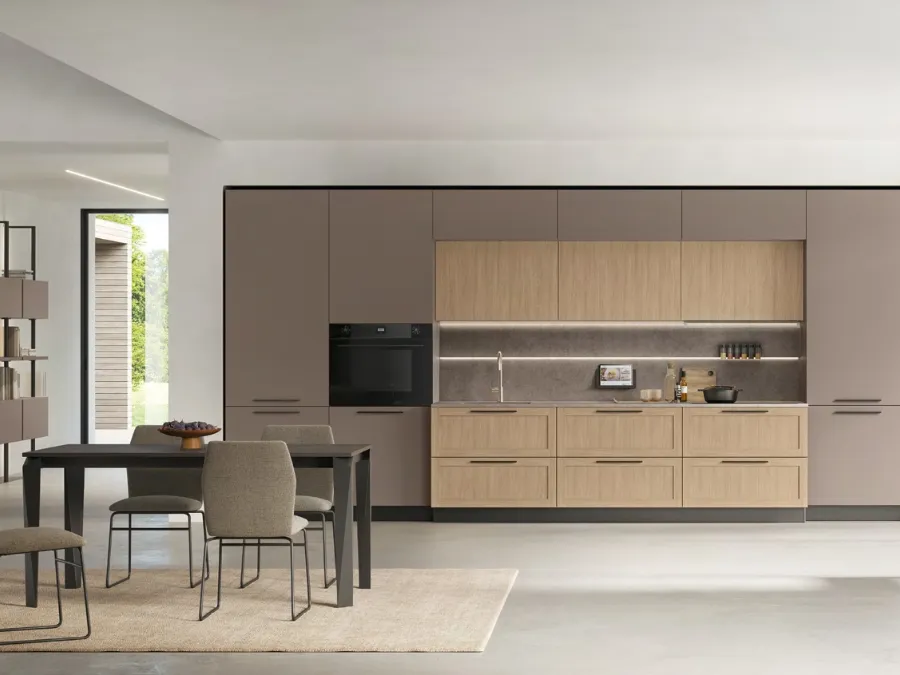 Modern Infinity Modern 04 Kitchen in Pet and Termo-Structured Oak by Stosa