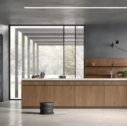 Modern kitchen with Natural 03 island in Walnut and glossy lacquer by Stosa.