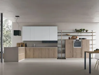 Modern kitchen with Natural 09 peninsula by Stosa