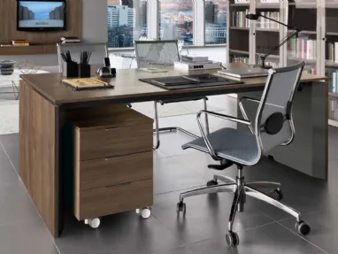 Executive Desk Z577 by Zalf.