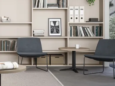 Sneek lounge waiting chair by Cinquanta3.