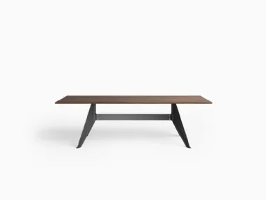 Cast Table by Desalto