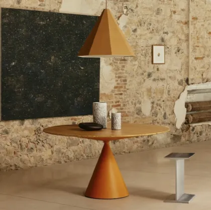 Clay table in marble by Desalto