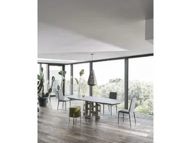 Extendable Imperial table by Bontempi.